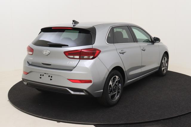 Hyundai i30 1.0 T-GDi 100 hp 6MT 