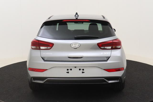 Hyundai i30 1.0 T-GDi 100 hp 6MT 