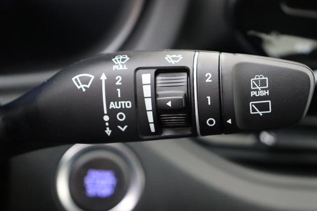 Hyundai i30 1.0 T-GDi 100 hp 6MT 