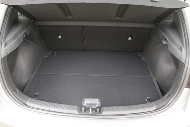 Hyundai i30 1.0 T-GDi 100 hp 6MT 