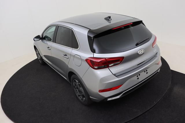 Hyundai i30 1.0 T-GDi 100 hp 6MT 