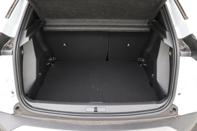 Peugeot 2008 1.2 Turbo 130 hp EAT8 