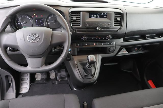 Toyota Proace Fahrgestell 1.5D 120 hp 6MT 