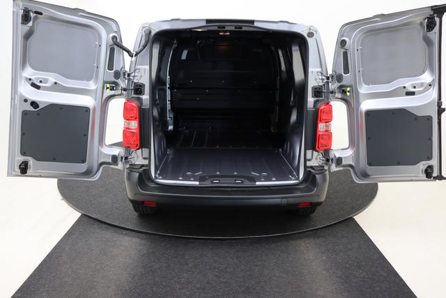 Toyota Proace Fahrgestell 1.5D 120 hp 6MT 