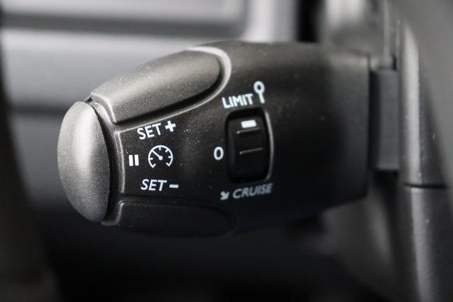 Toyota Proace Fahrgestell 1.5D 120 hp 6MT 