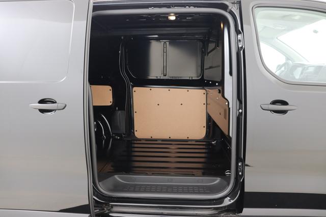 Toyota Proace Fahrgestell 1.5D 120 hp 6MT 