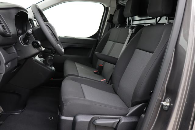 Toyota Proace Fahrgestell 1.5D 120 hp 6MT 