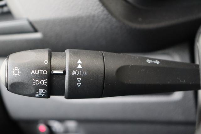 Toyota Proace Fahrgestell 2.0D 144 hp 6MT 