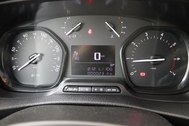 Toyota Proace Fahrgestell 2.0D 144 hp 6MT 