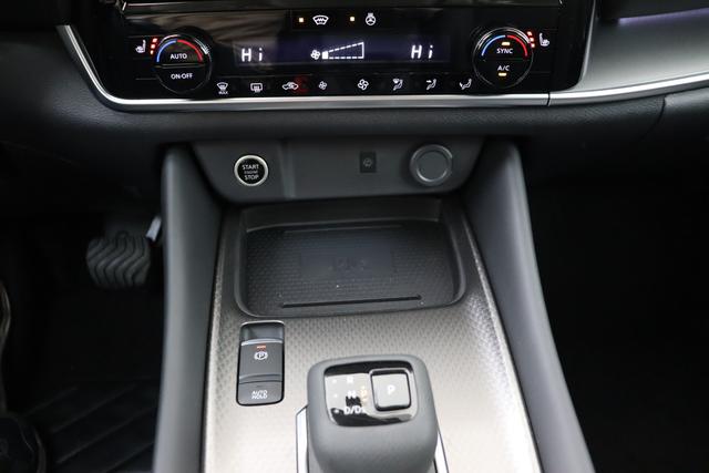Nissan Qashqai 1.3 DIG-T Mild Hybrid 158 hp 4WD X-TRONIC 
