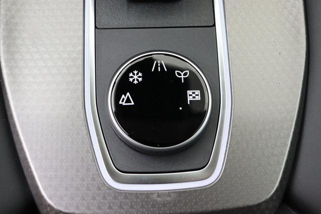 Nissan Qashqai 1.3 DIG-T Mild Hybrid 158 hp 4WD X-TRONIC 