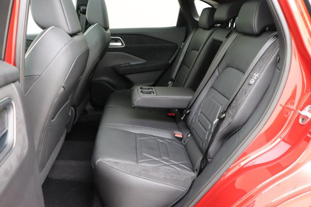 Nissan Qashqai 1.3 DIG-T Mild Hybrid 158 hp 4WD X-TRONIC 
