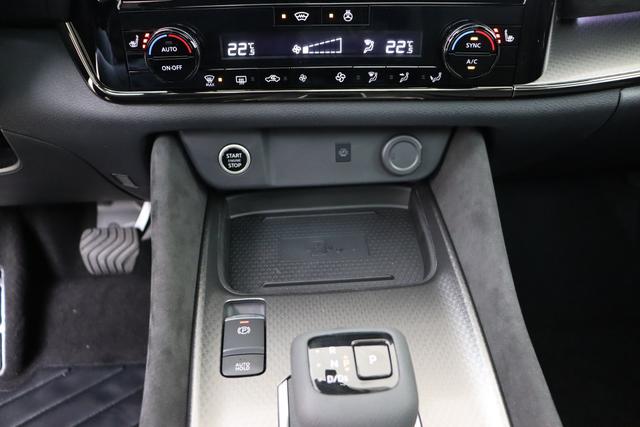 Nissan Qashqai 1.3 DIG-T Mild Hybrid 158 hp 4WD X-TRONIC 