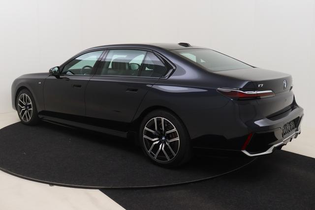 BMW i7 eDrive50 