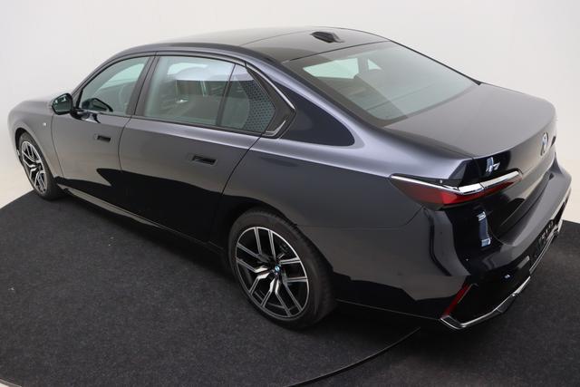 BMW i7 eDrive50 