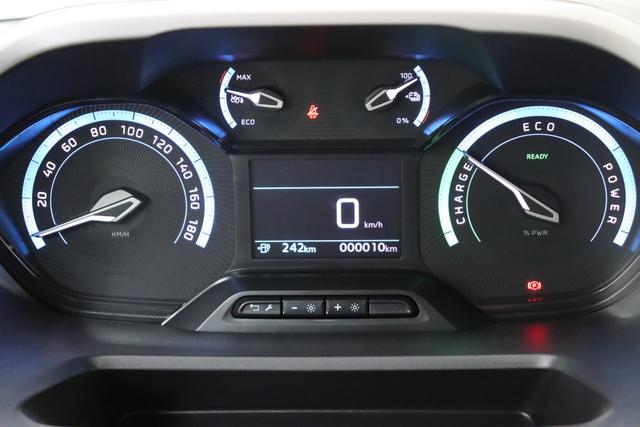 Peugeot e-Partner Kastenwagen 50 kWh 136 hp 