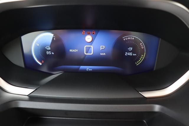 Peugeot e-Rifter 50 kWh 136 hp 