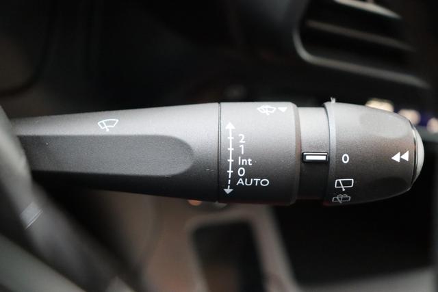 Peugeot e-Rifter 50 kWh 136 hp 
