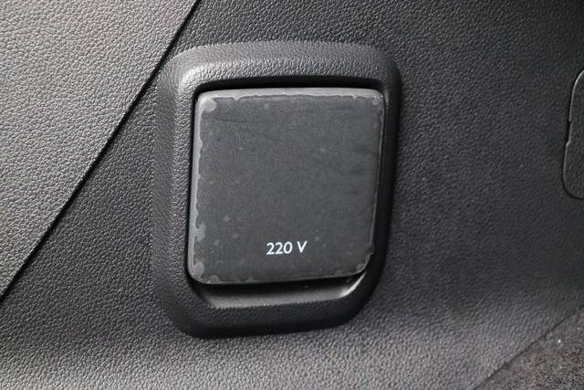 Peugeot e-Rifter 50 kWh 136 hp 