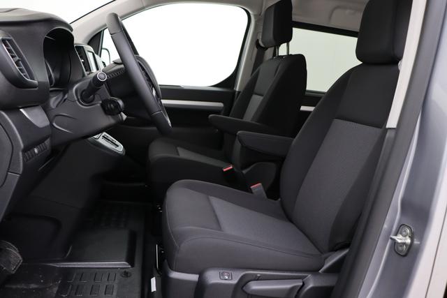Peugeot e-Expert Fahrgestell 75 kWh 136 hp 