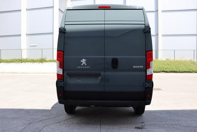 Peugeot Boxer 2.2 BlueHDi 140 hp S&S Man.6 