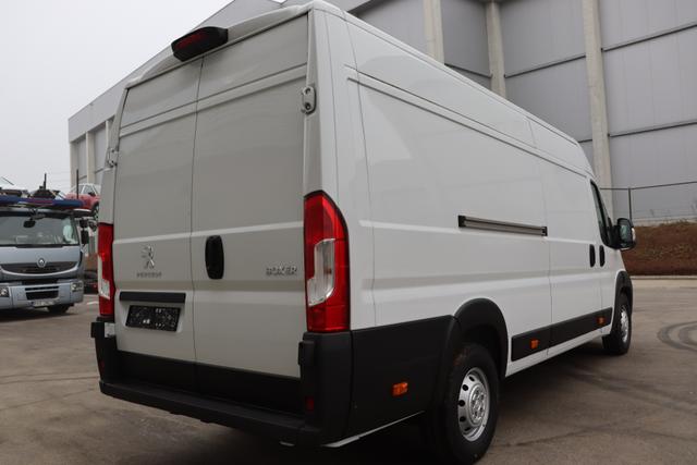 Peugeot Boxer 2.2 BlueHDi 165 hp S&S Man.6 