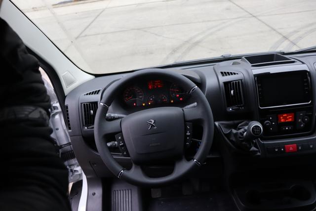Peugeot Boxer 2.2 BlueHDi 165 hp S&S Man.6 