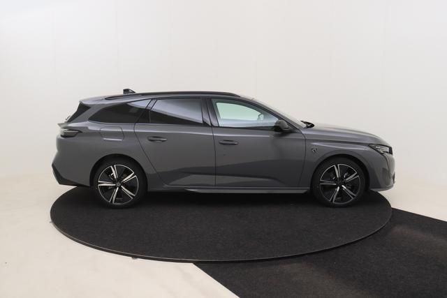 Peugeot 308 SW 1.2 Turbo 130 hp EAT8 