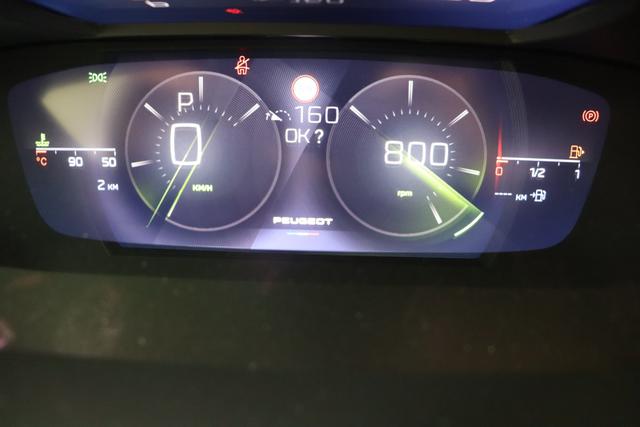 Peugeot 308 SW 1.2 Turbo 130 hp EAT8 