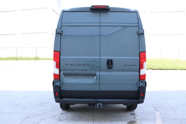 Peugeot Boxer 2.2 BlueHDi 140 hp S&S Man.6 