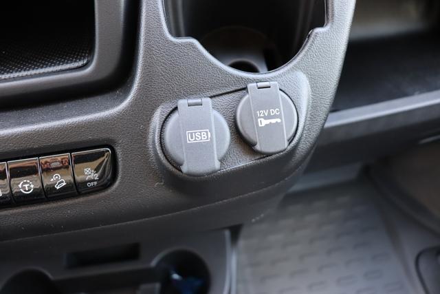 Peugeot Boxer 2.2 BlueHDi 140 hp S&S Man.6 