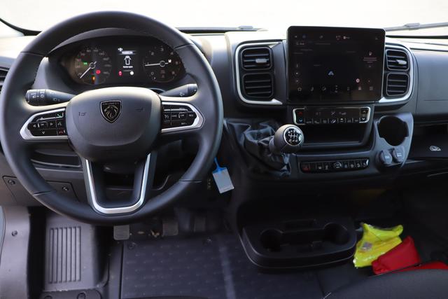 Peugeot Boxer 2.2 BlueHDi 140 hp S&S Man.6 
