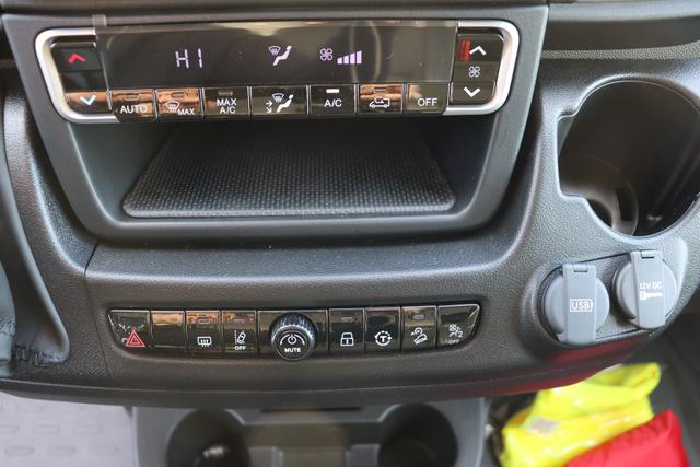 Peugeot Boxer 2.2 BlueHDi 140 hp S&S Man.6 