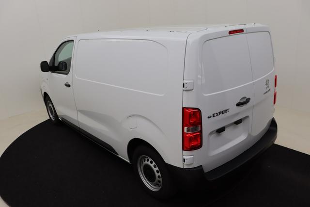Peugeot e-Expert Fahrgestell 50 kWh 136 hp 