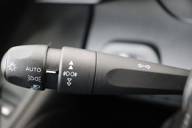 Peugeot Partner Kastenwagen 1.5 BlueHDi 100 hp S&S Man.6 