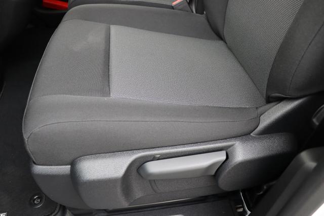 Toyota Proace Fahrgestell 1.5D 120 hp 6MT 