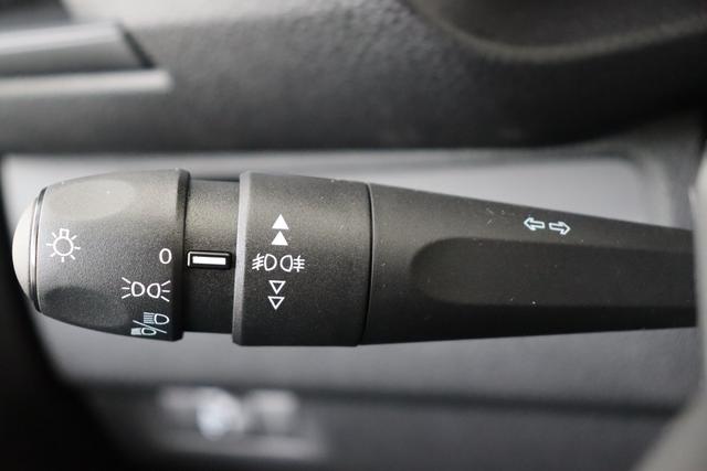 Toyota Proace Fahrgestell 1.5D 120 hp 6MT 