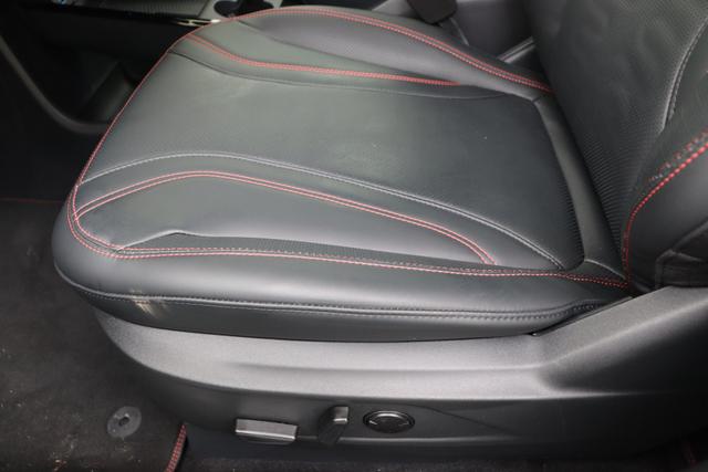 Ford Mustang Mach-E 98 kWh Extended range 