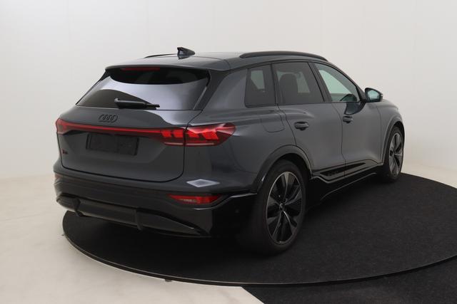 Audi Q6 e-tron Quattro 