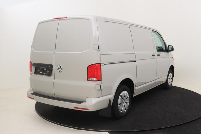 Volkswagen T6 Transporter 2.0 TDI 110 hp 5M 