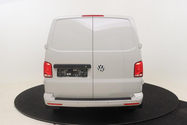 Volkswagen T6 Transporter 2.0 TDI 110 hp 5M 