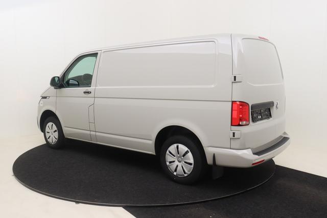 Volkswagen T6 Transporter 2.0 TDI 110 hp 5M 