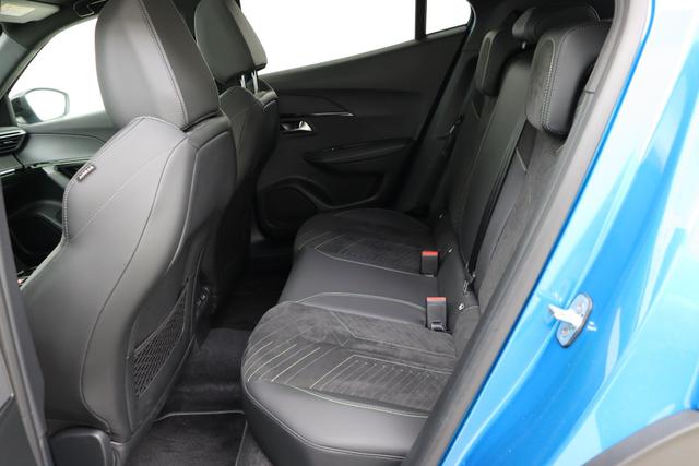 Peugeot 2008 1.2 Turbo 130 hp EAT8 