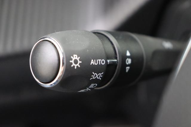 Peugeot 2008 1.2 Turbo 130 hp EAT8 