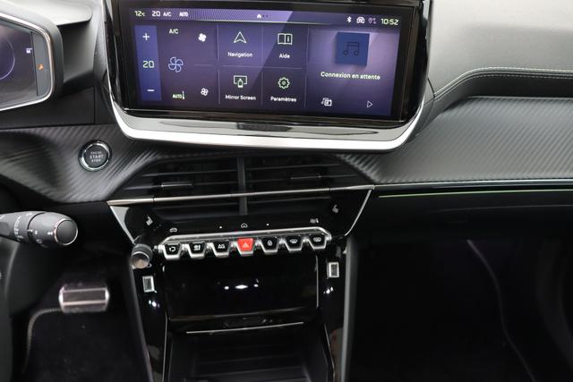 Peugeot 2008 1.2 Turbo 130 hp EAT8 