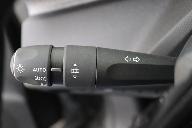 Peugeot 308 1.2 Turbo 130 hp EAT8 