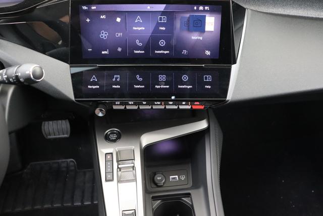 Peugeot 308 1.2 Turbo 130 hp EAT8 