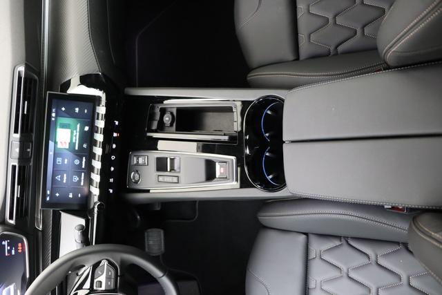 Peugeot 508 1.2 Turbo 130 hp EAT8 