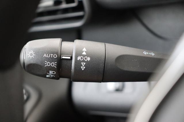 Peugeot e-Partner Kastenwagen 50 KWh 