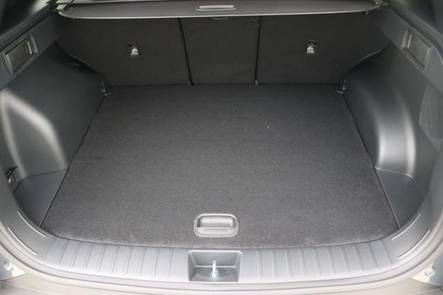 Hyundai TUCSON 1.6 T-GDi HEV 215 hp 6AT 